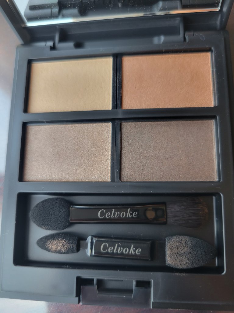 セルヴォーク ヴァティック アイパレット/Celvoke/アイシャドウパレットを使ったクチコミ（2枚目）