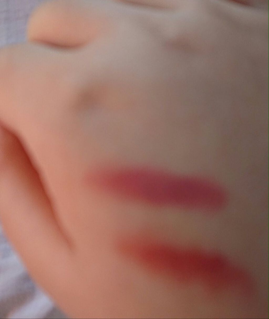 メルテッド リキッド マット ロングウェア リップスティック/Too Faced/口紅を使ったクチコミ(2枚目)