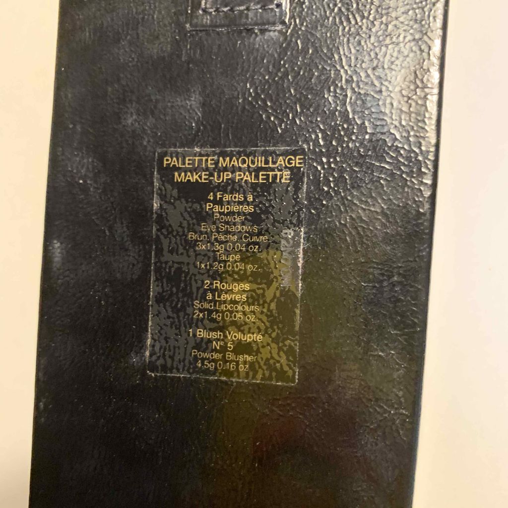 Meg on LIPS 「パレットに憧れて買ったけど使いこなせなかった。笑..」(3枚目)