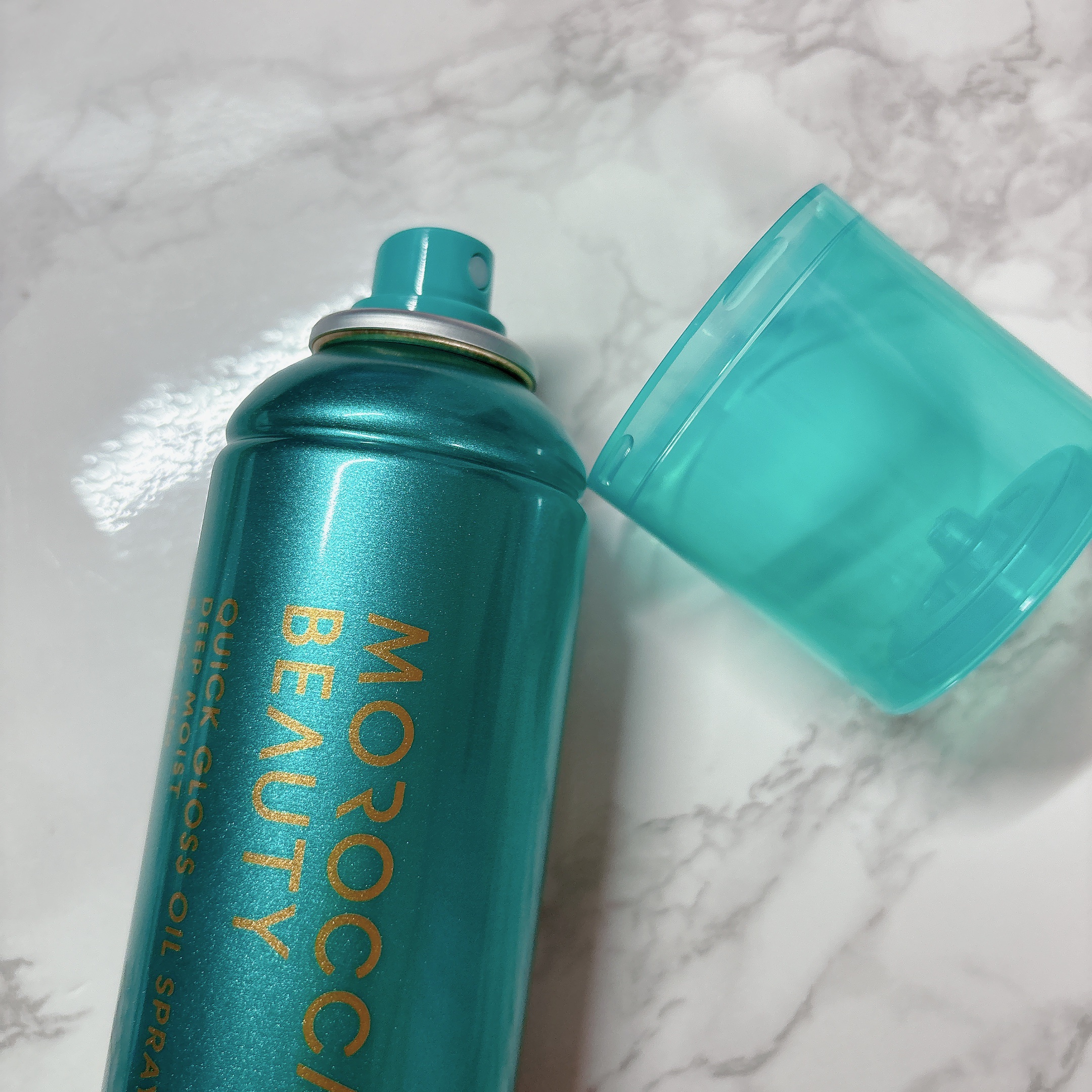 モロッカンビューティ ディープモイスト クイックグロス オイルスプレー/モロッカンビューティ/ヘアスプレーを使ったクチコミ（2枚目）