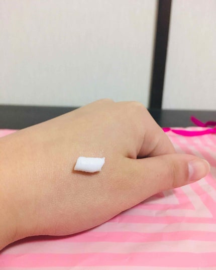 ハンドクリーム ピュアシャンプーの香り/フィアンセ/ハンドクリームを使ったクチコミ(5枚目)