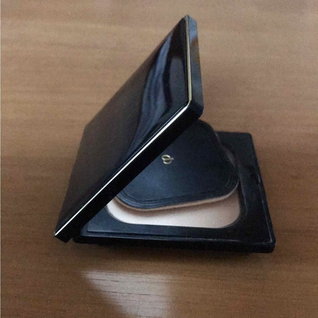 プードルコンパクトエサンシエル｜クレ・ド・ポー ボーテの口コミ