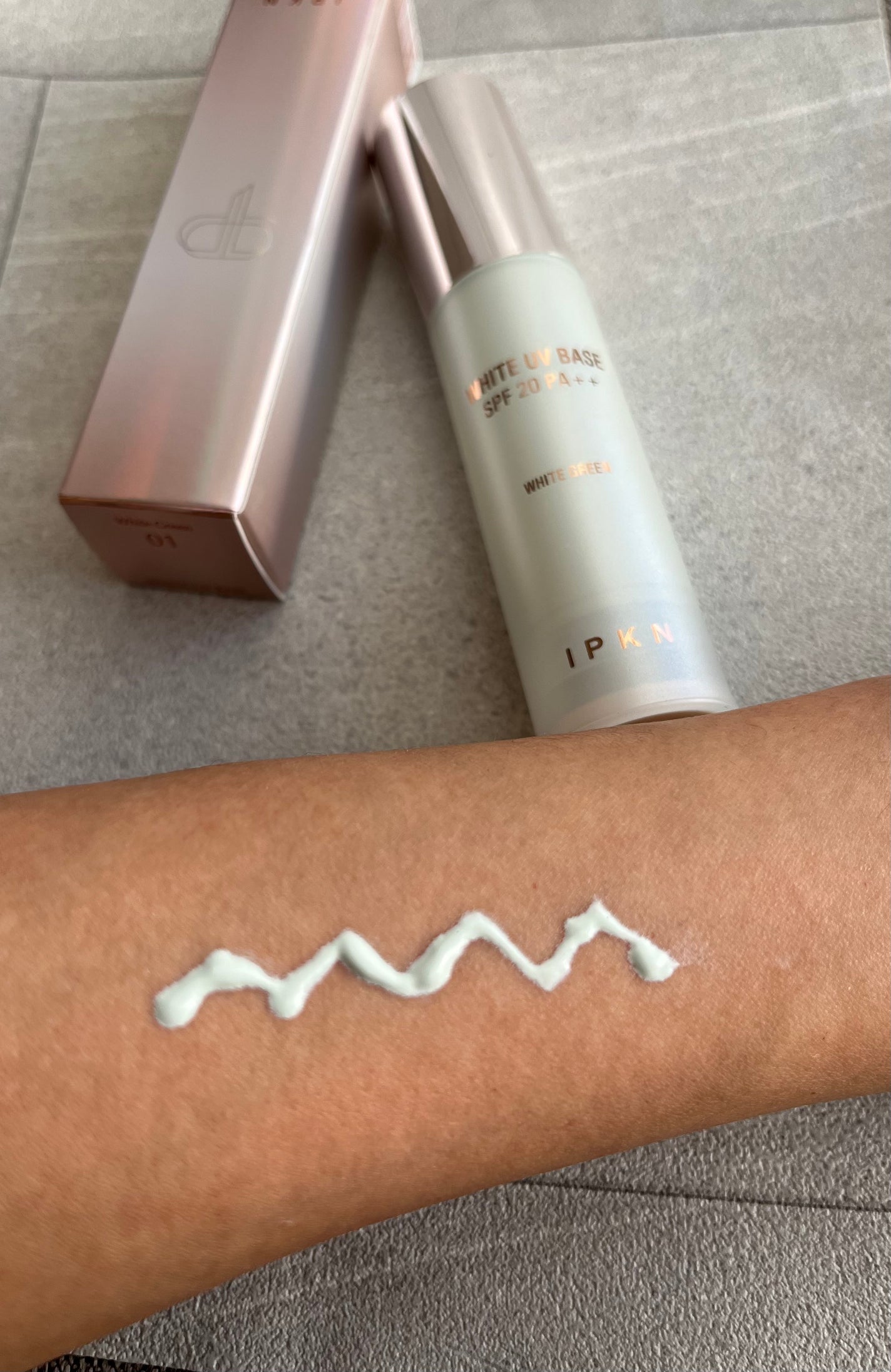 ホワイト ユーブイベース/IPKN/化粧下地を使ったクチコミ(2枚目)