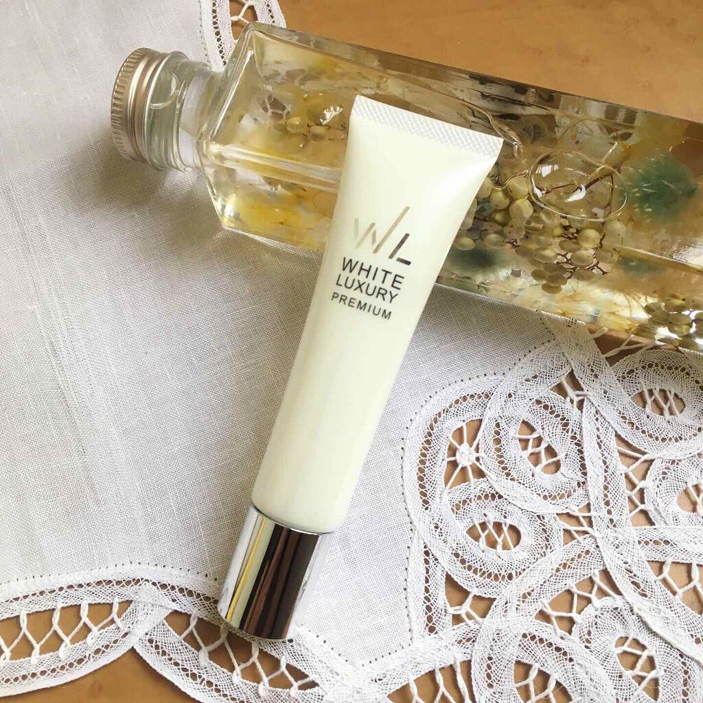 WHITE LUXURY PREMIUM/トータルビューティー美彩/美容液を使ったクチコミ(1枚目)