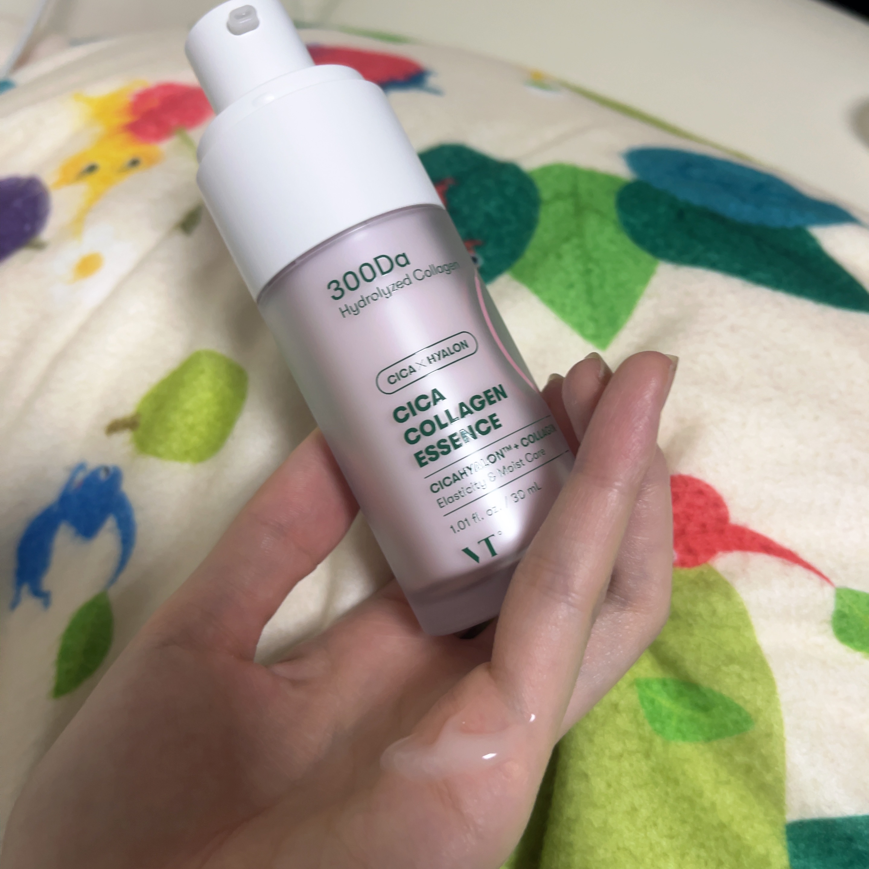 VT シカコラーゲン エッセンスのクチコミ「VT シカコラーゲン エッセンス

使ってみました！ねっとりとしたテクスチャでよく伸びます！今.....」（1枚目）