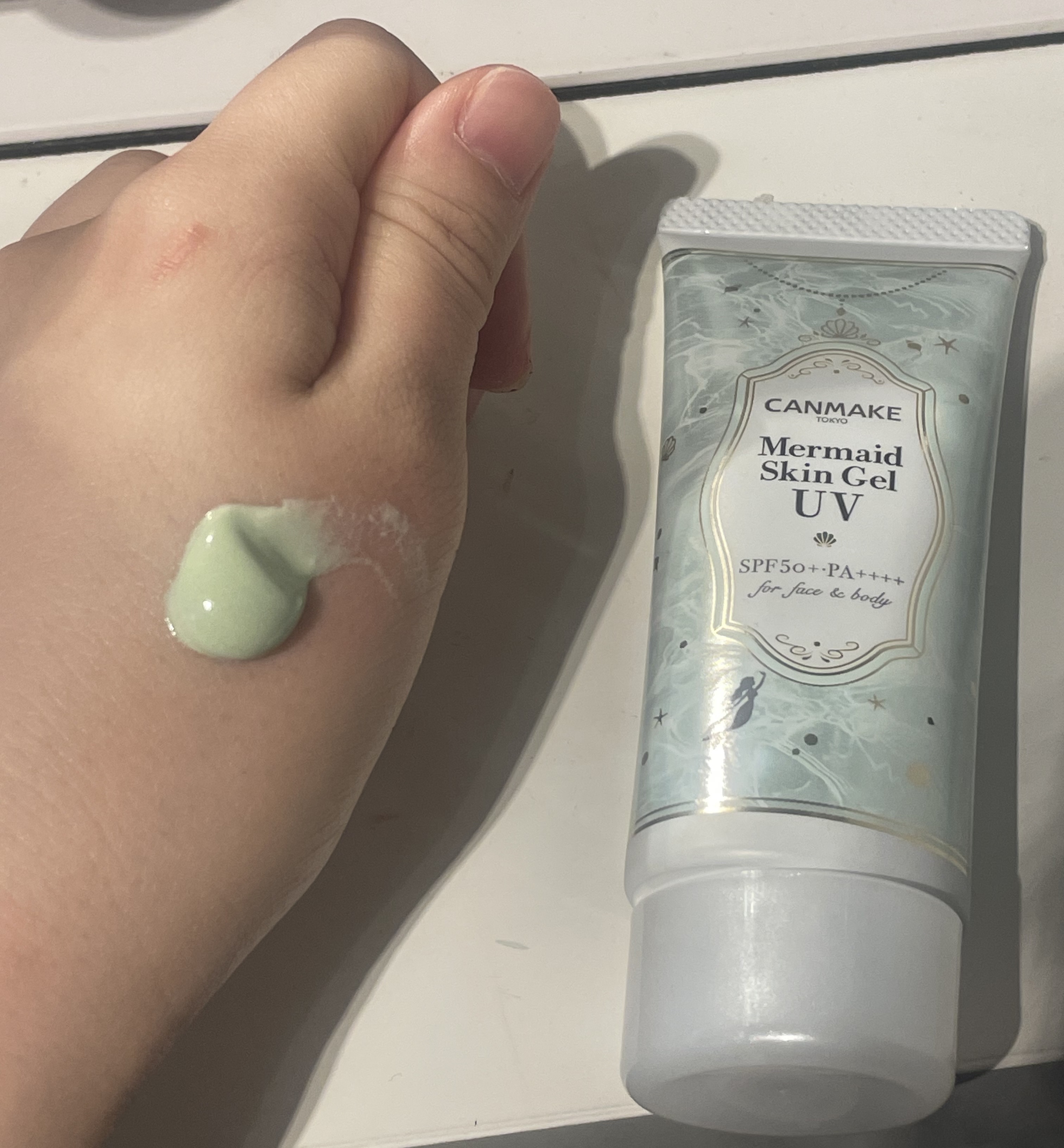 マーメイドスキンジェルUV/キャンメイク/日焼け止めジェルを使ったクチコミ（2枚目）