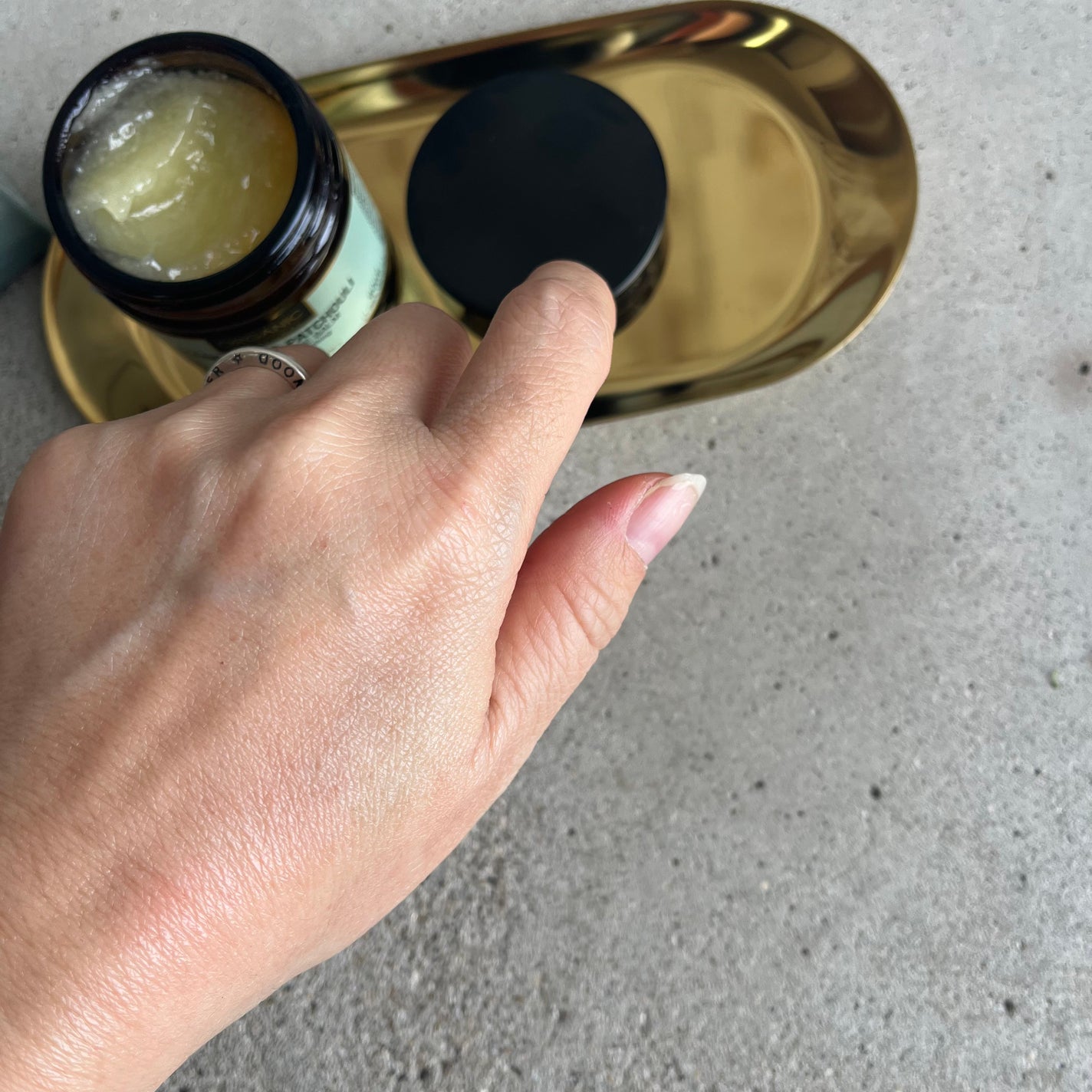 マンダリン&パルマローザ オーガニックハンドクリーム/AROMA CURE/ハンドクリームを使ったクチコミ(4枚目)