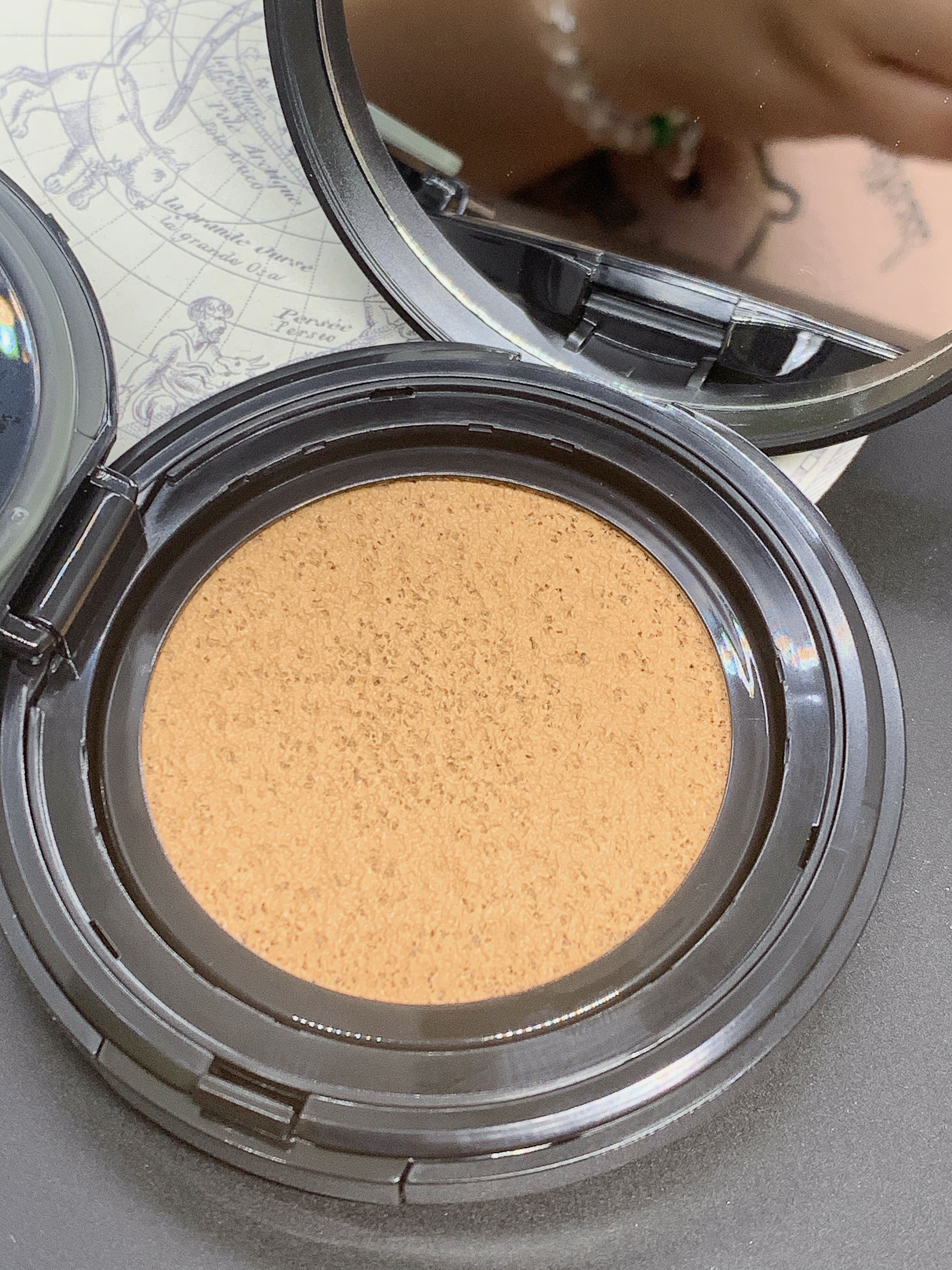 クッション ファンデーション/ANNA SUI/クッションファンデーションを使ったクチコミ（3枚目）