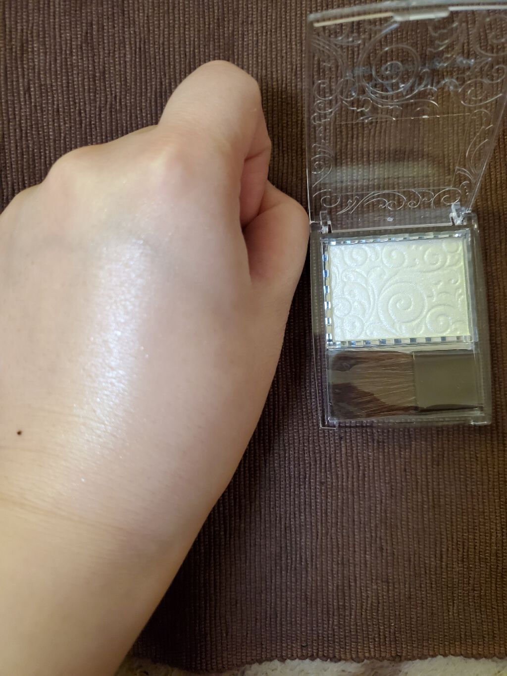 パールグロウハイライト/CEZANNE/パウダーハイライトを使ったクチコミ(2枚目)