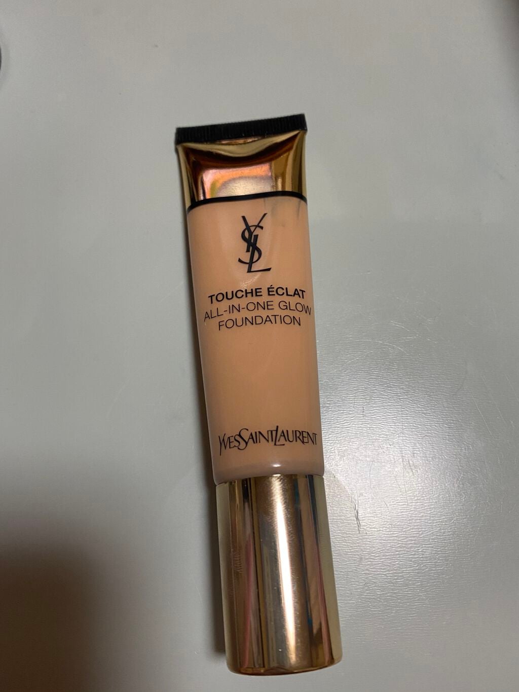 ラディアント タッチ オールインワン グロウ ファンデーション/YVES SAINT LAURENT BEAUTE/クリーム・エマルジョンファンデーションを使ったクチコミ(1枚目)