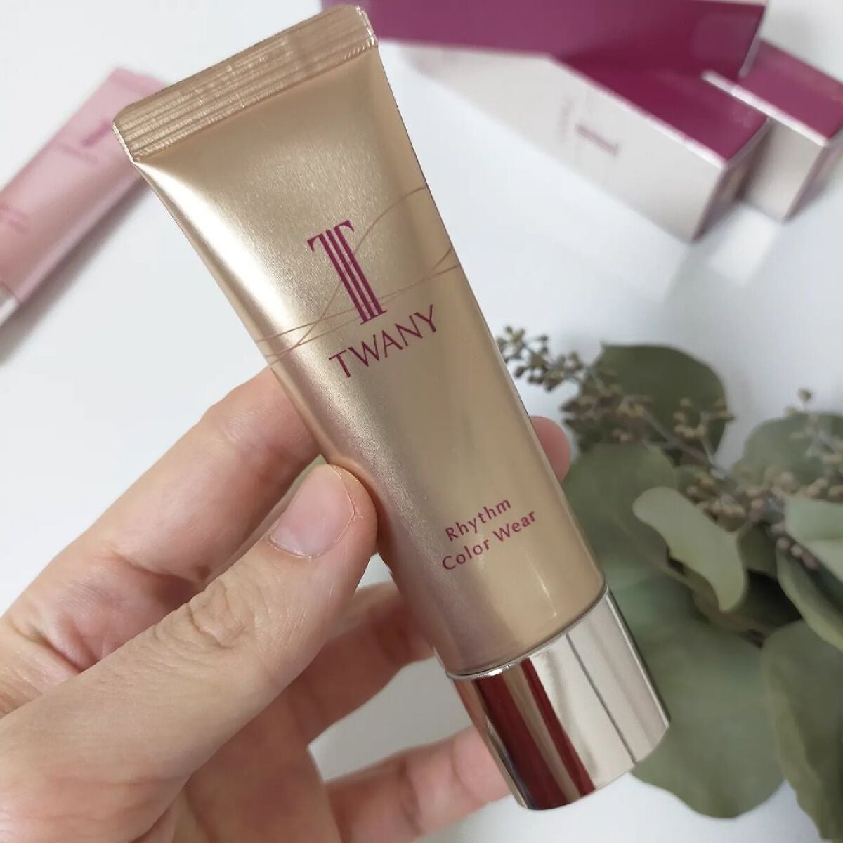 リズムカラーウェア/TWANY/化粧下地を使ったクチコミ(4枚目)