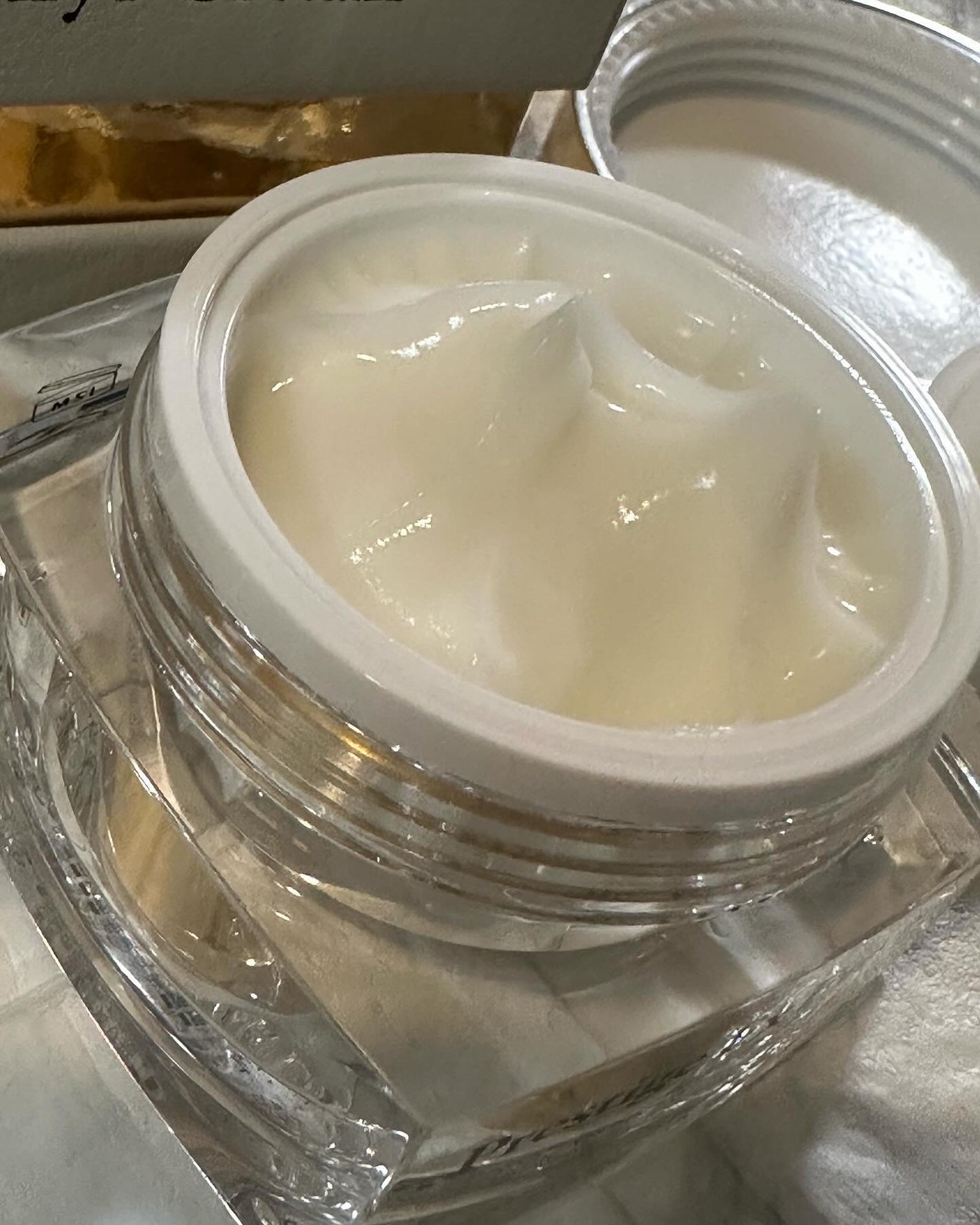 プレステージExアイクリーム /エルツティン/アイケア・アイクリームを使ったクチコミ(4枚目)