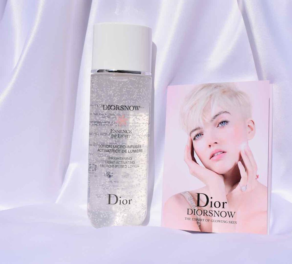 Dior スノー ライト エッセンス ローション (薬用化粧水) (医薬部外品)のクチコミ「DIORSNOW

スノーライトエッセンスローション

LIPSさんのプレゼントに当選しました.....」（1枚目）