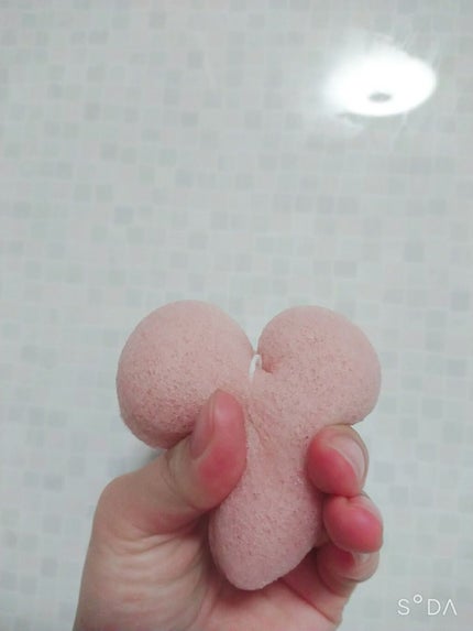 天然こんにゃくパフ/DAISO/その他スキンケアグッズを使ったクチコミ(2枚目)