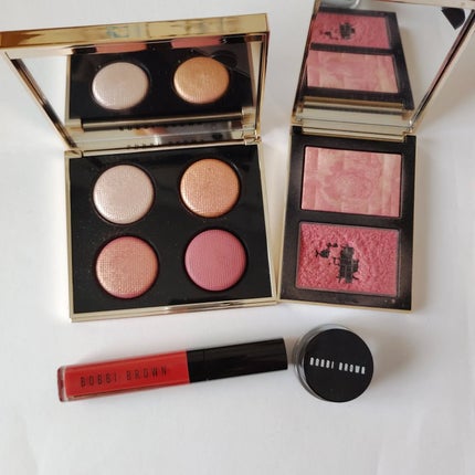 リュクス アイシャドウ クォード グロウ ウィズ ラブ コレクション/BOBBI BROWN/アイシャドウパレットを使ったクチコミ(1枚目)