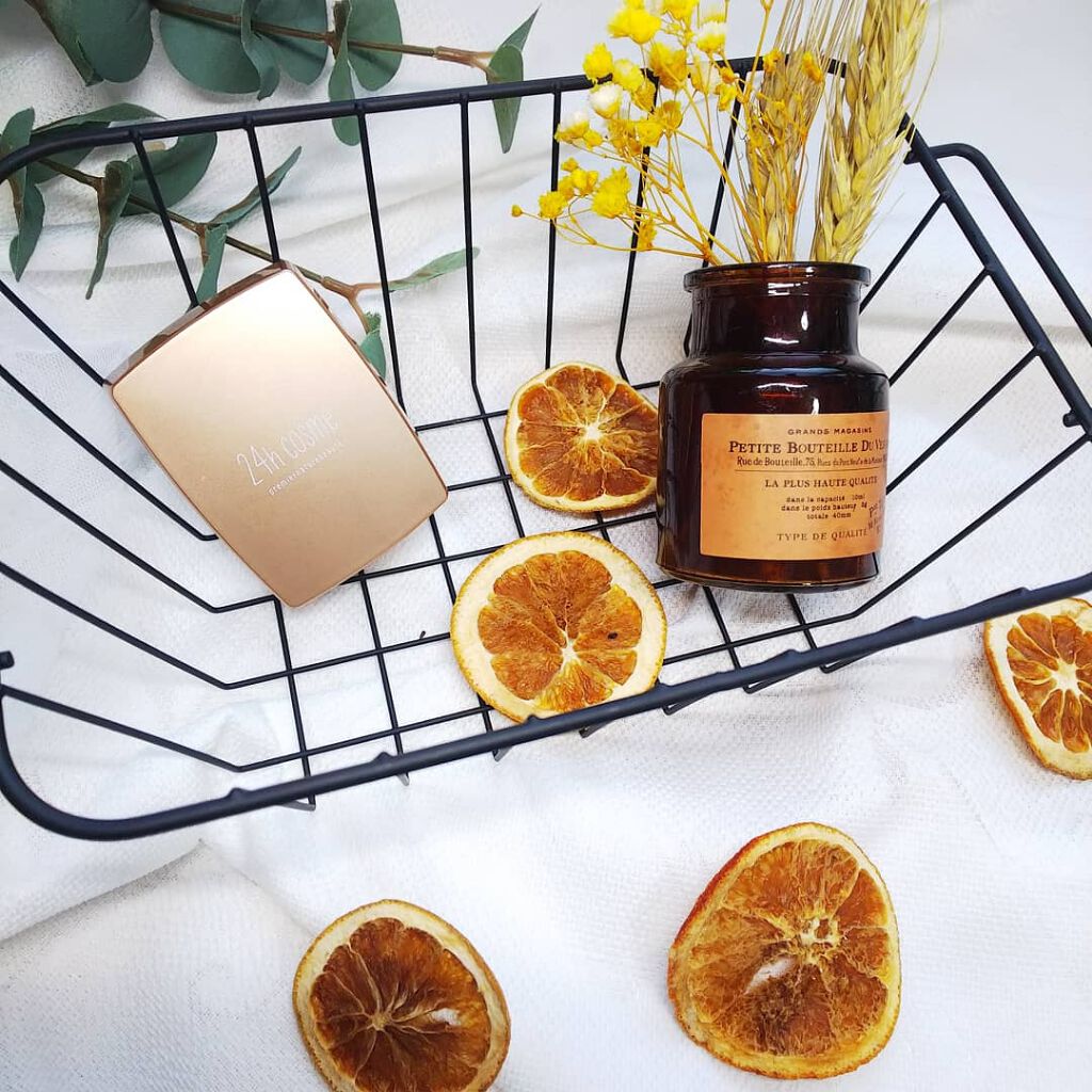 24 ミネラルモイストパウダーファンデ/24h cosme/パウダーファンデーションを使ったクチコミ（1枚目）