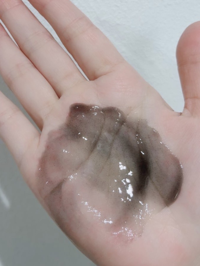 ブラックジェルクレンジング/.akaran/クレンジングジェルを使ったクチコミ（3枚目）