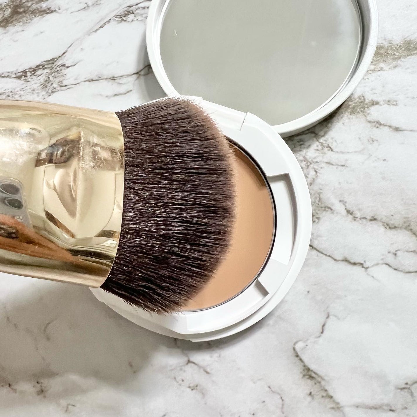 マーシュフィールド SC クリームファンデS/マーシュ・フィールド/クリーム・エマルジョンファンデーションを使ったクチコミ(3枚目)