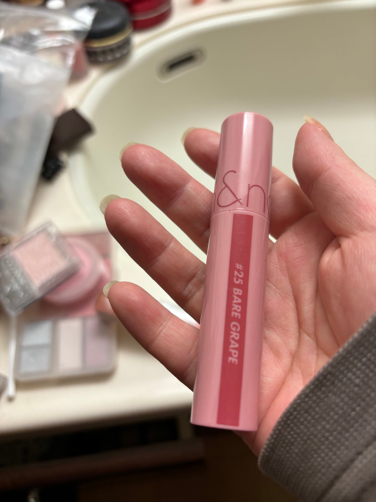 ジューシーラスティングティント/rom&nd/リップティントを使ったクチコミ(1枚目)