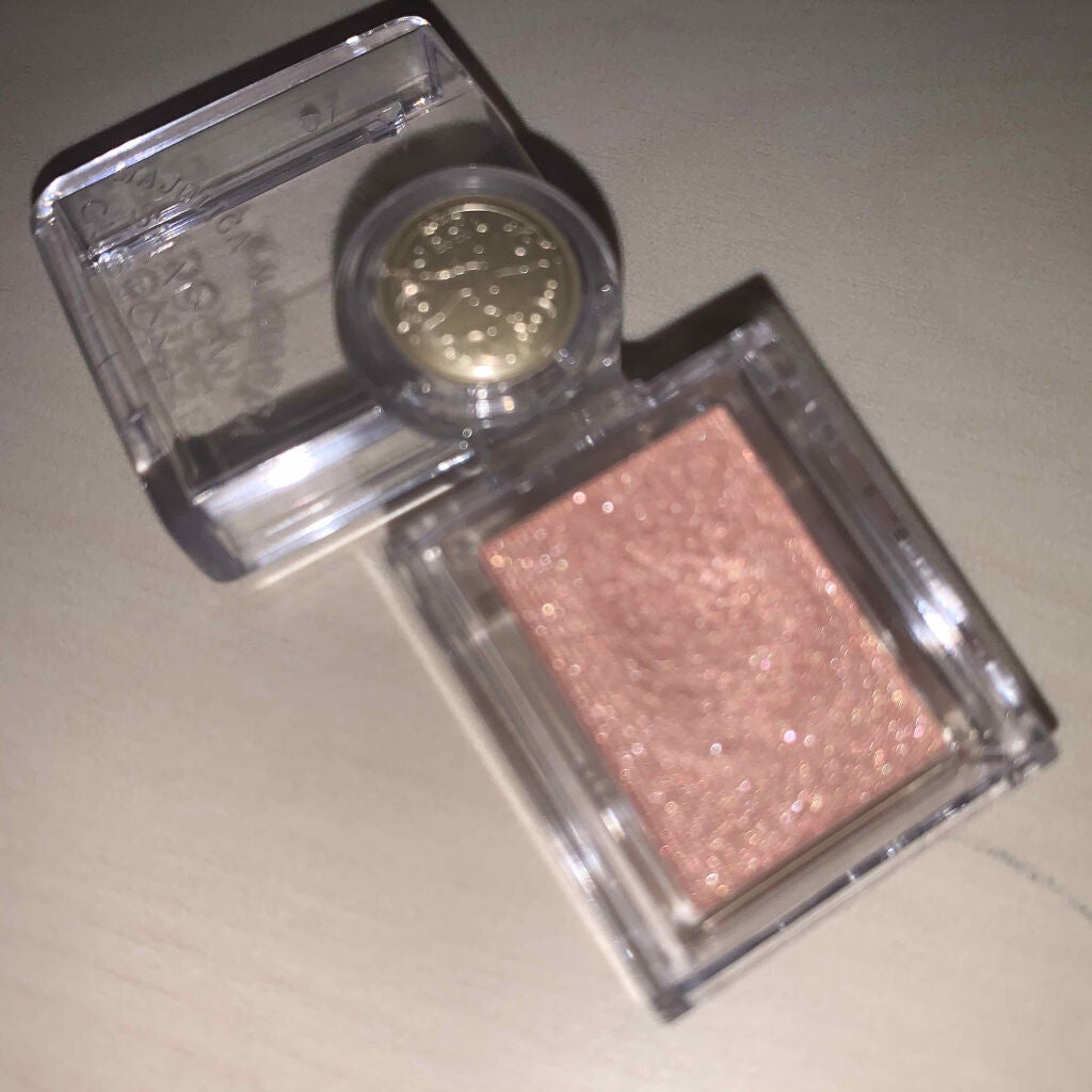 シャドーカスタマイズ/MAJOLICA MAJORCA/単色アイシャドウを使ったクチコミ(2枚目)