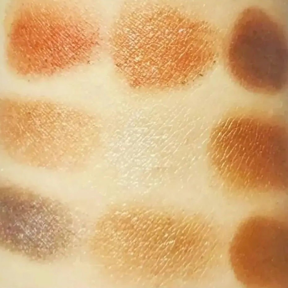 UR GLAM　BLOOMING EYE COLOR PALETTE/U R GLAM/アイシャドウパレットを使ったクチコミ（3枚目）