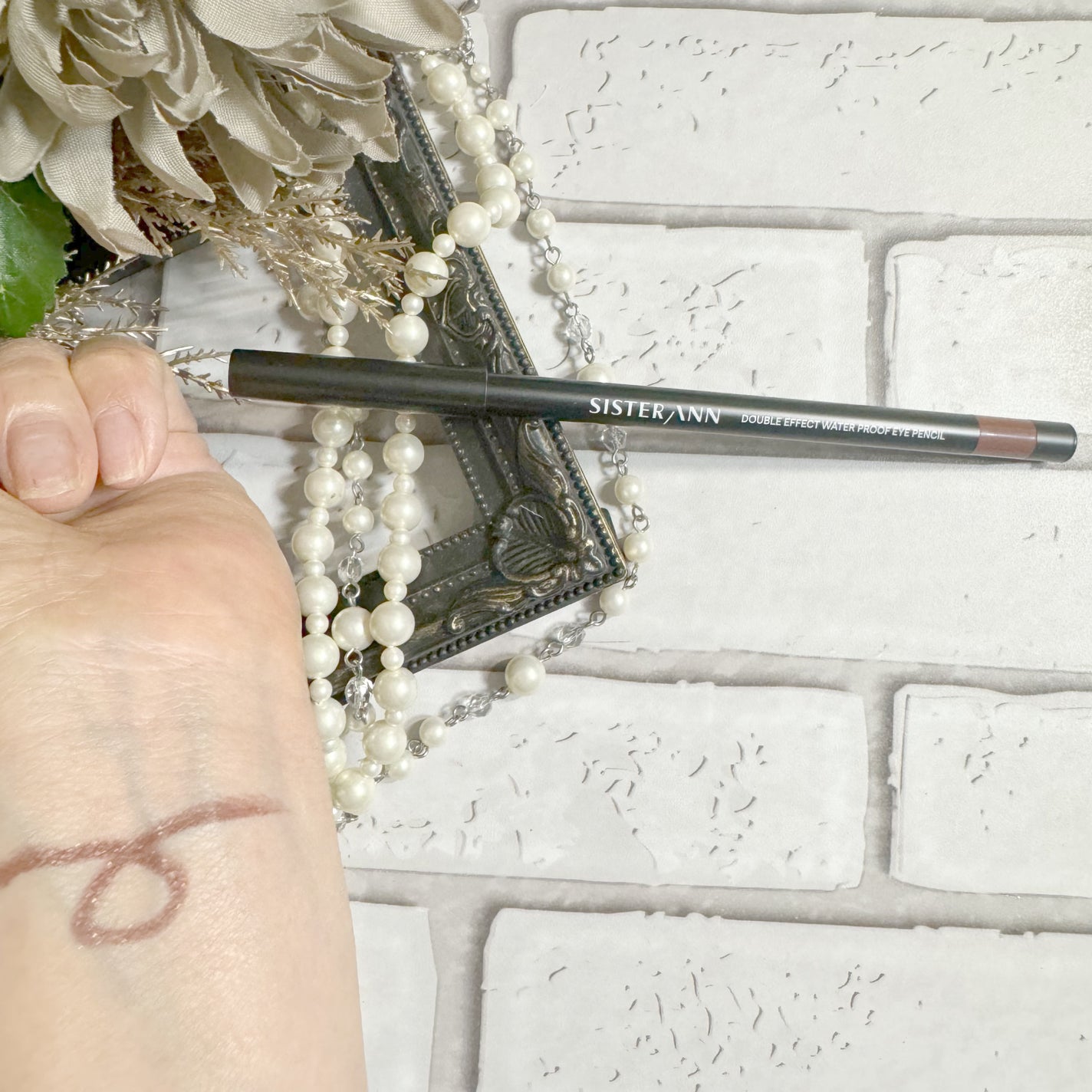 ウォータープルーフペンシルアイライナー/SISTER ANN/ペンシルアイライナーを使ったクチコミ(4枚目)