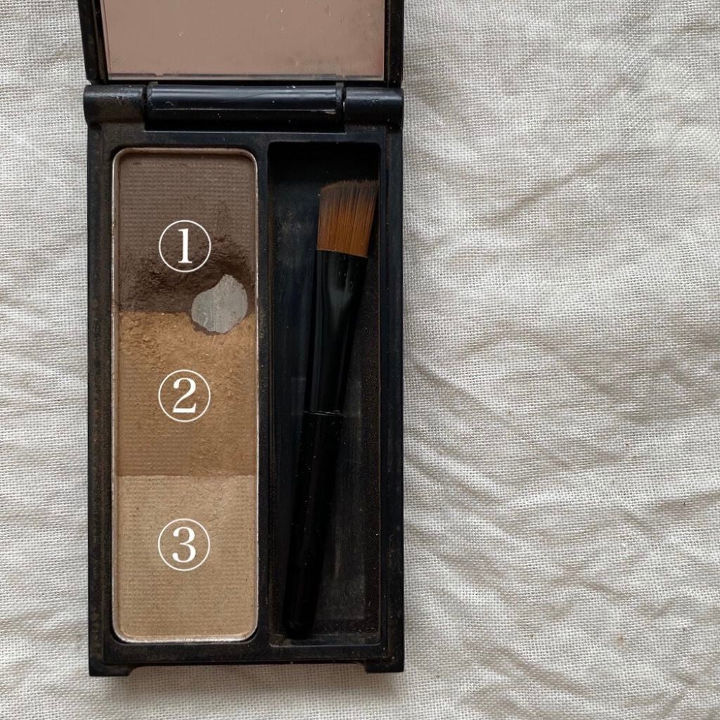 UR GLAM EYEBROW POWDER/U R GLAM/パウダーアイブロウを使ったクチコミ(2枚目)