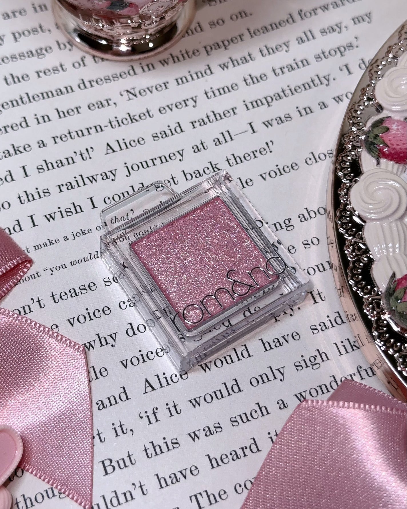 スライドインシングル/rom&nd/単色アイシャドウを使ったクチコミ(6枚目)