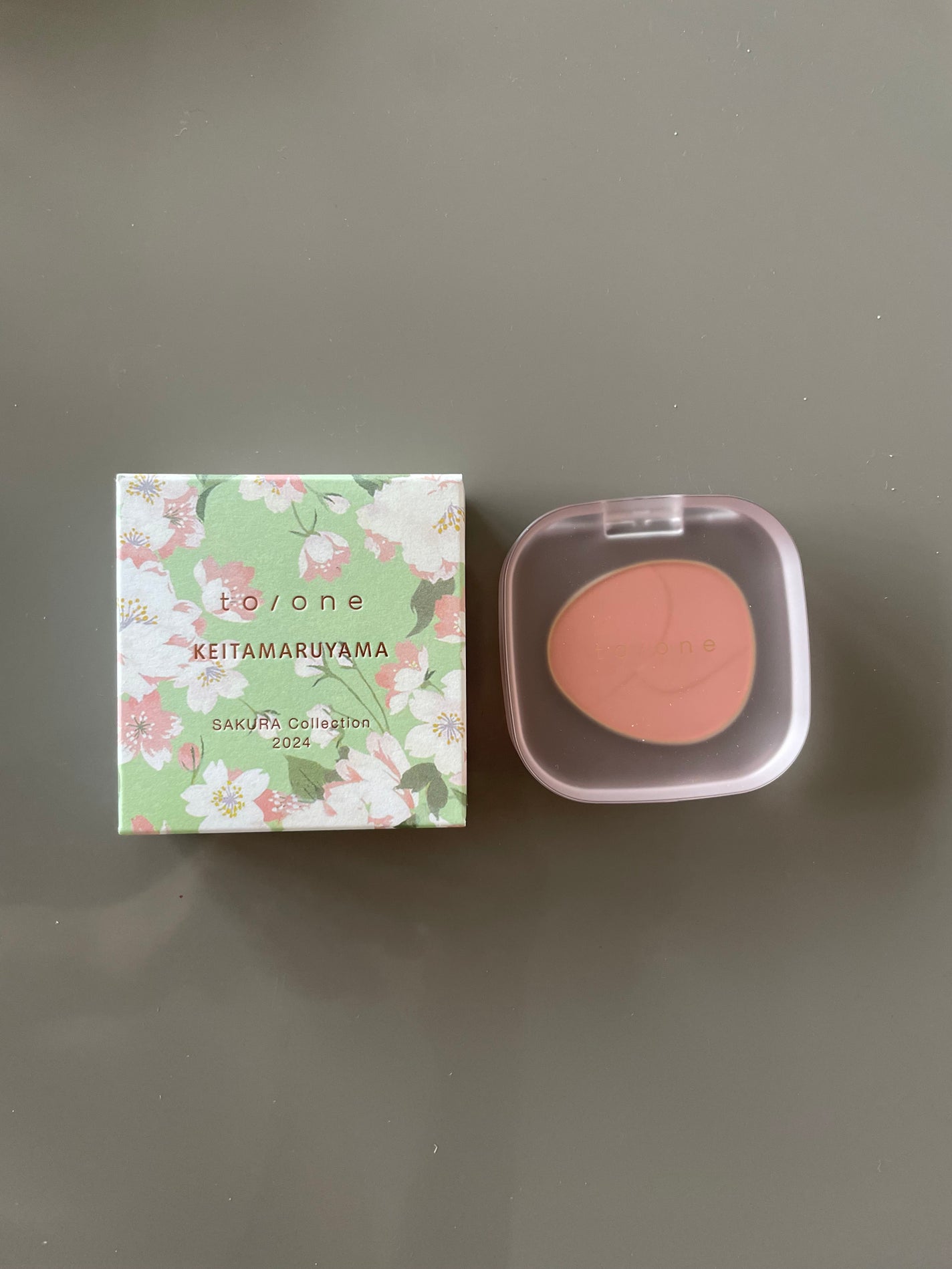 トーン ペタル フロート ブラッシュ/to/one/パウダーチークを使ったクチコミ(1枚目)