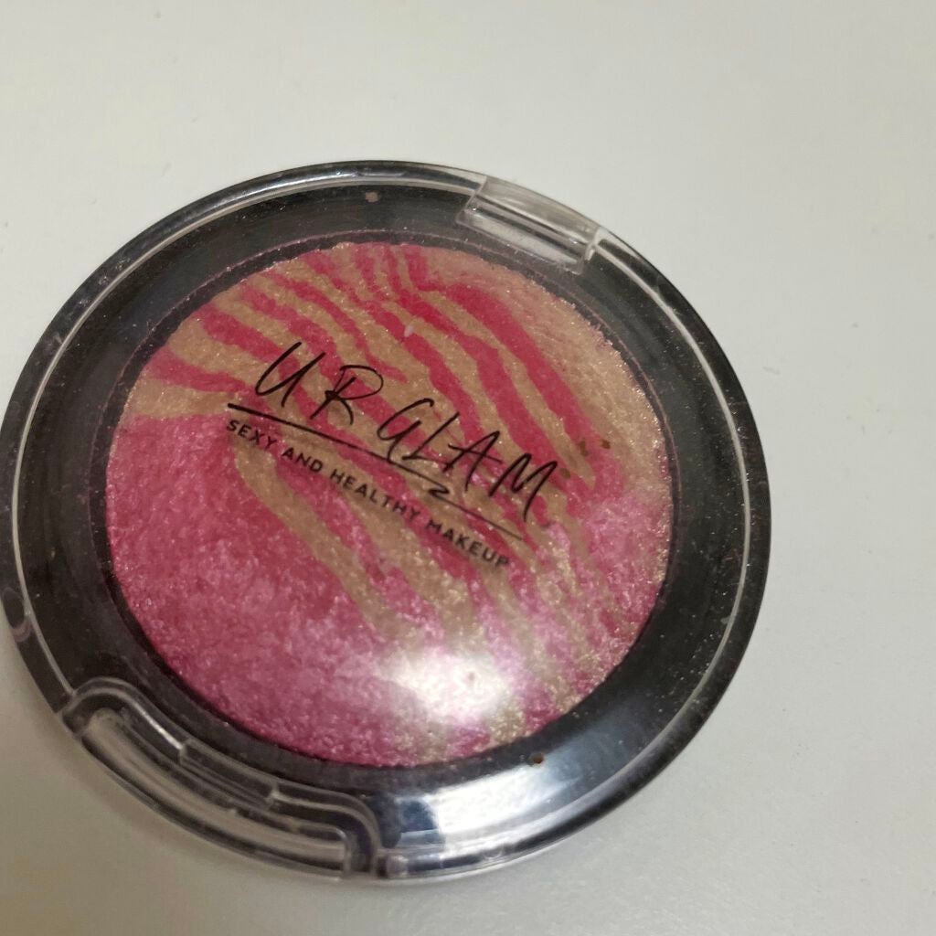 UR GLAM EYE & CHEEK COLOR/U R GLAM/単色アイシャドウを使ったクチコミ(1枚目)