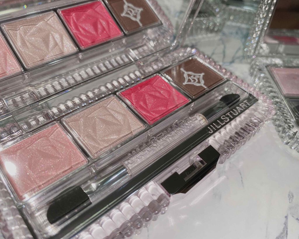 ジルスチュアート エターナルクチュール アイズ シマー/JILL STUART/アイシャドウパレットを使ったクチコミ(2枚目)