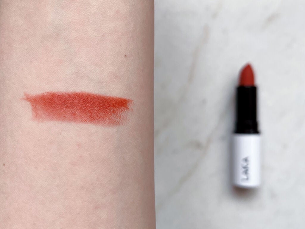 スムースマットリップスティック/Laka/口紅を使ったクチコミ(2枚目)