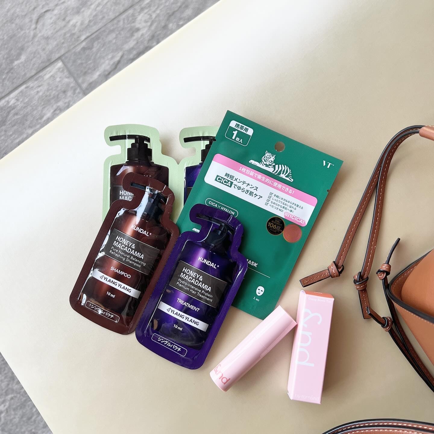 ハニー&マカデミアシャンプー／トリートメント  LA VIE EN RORE  /KUNDAL/市販シャンプーを使ったクチコミ（1枚目）