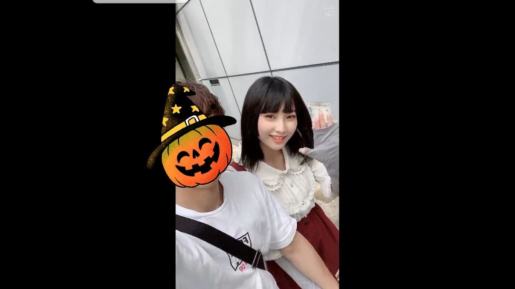 ペタル 55 ファンデーション ブラシ/shu uemura/メイクブラシを使ったクチコミ（2枚目）