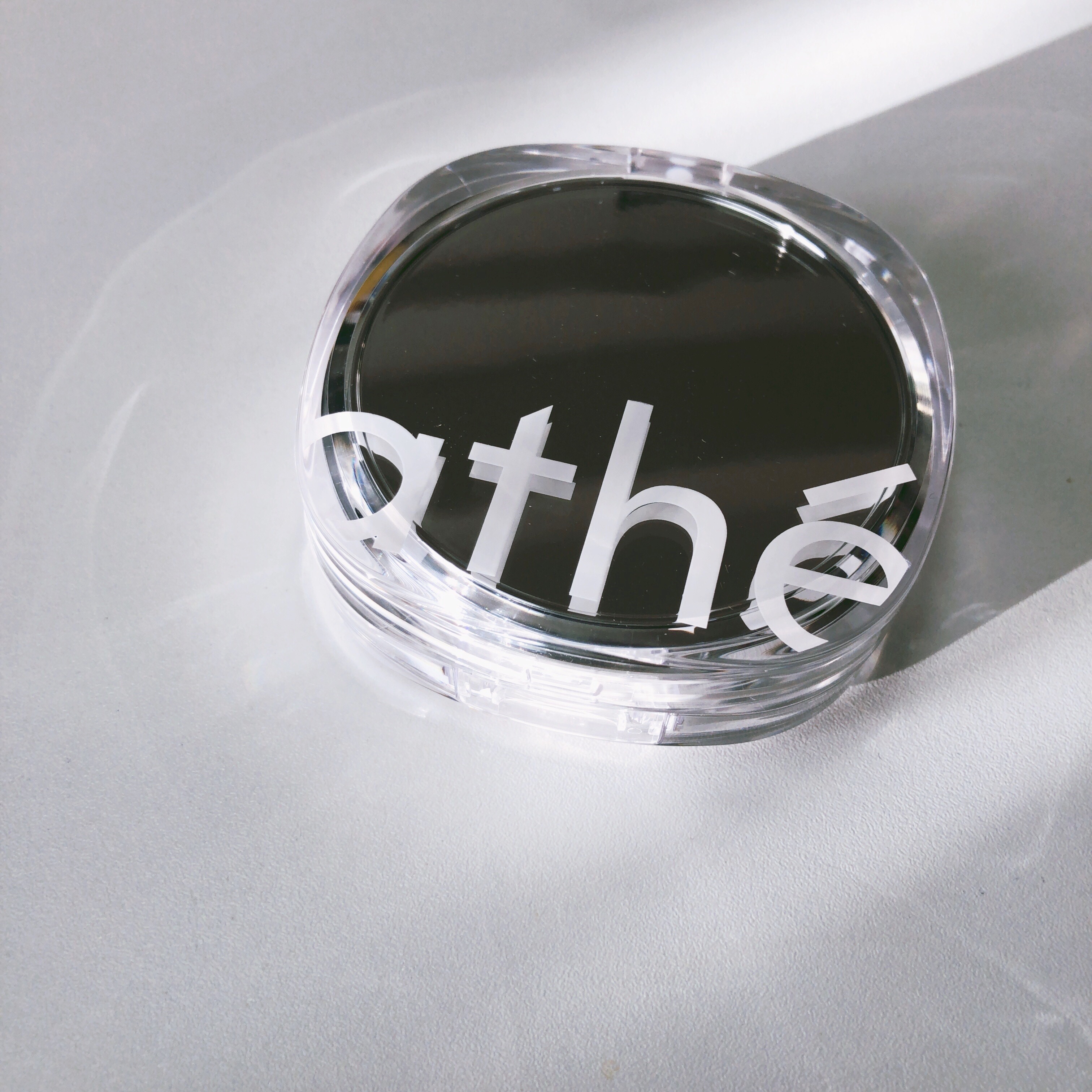 グレーズ ウォータリング クッション/athé/クッションファンデーションを使ったクチコミ（1枚目）