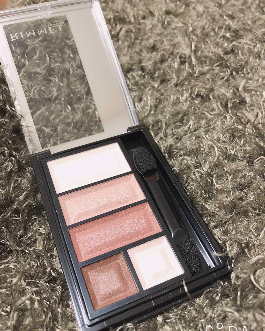 ショコラスウィート アイズ/リンメル ロンドン/アイシャドウパレットを使ったクチコミ(2枚目)