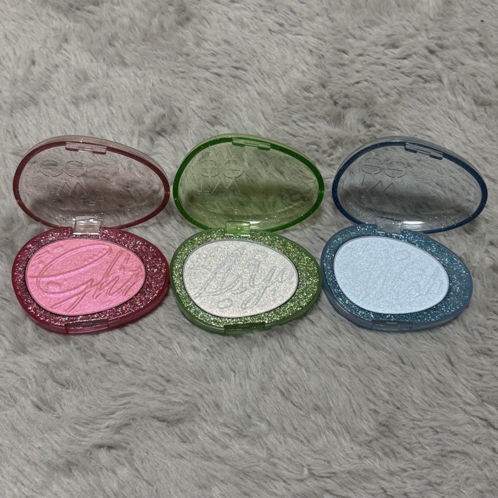 フィー グリッツストーンハイライター/fwee/パウダーハイライトを使ったクチコミ（1枚目）