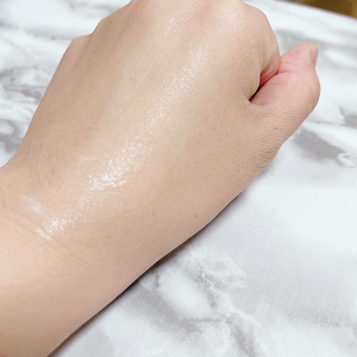 ダルバ ホワイトトリュフファーストスプレーセラム/ダルバ/ミスト状化粧水を使ったクチコミ（3枚目）