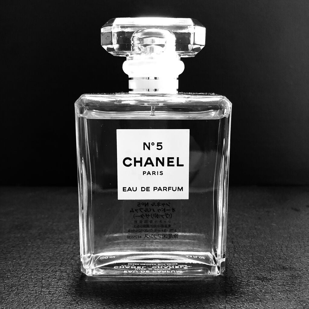シャネル N°5 オードゥ パルファム (ヴァポリザター)/CHANEL/香水(レディース)を使ったクチコミ(1枚目)