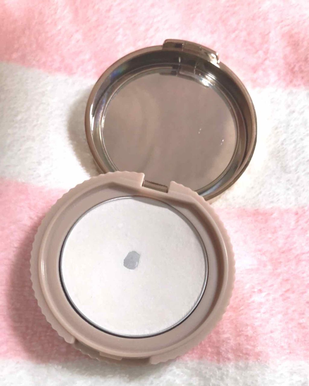 シークレットビューティーパウダー/キャンメイク/プレストパウダーを使ったクチコミ(2枚目)