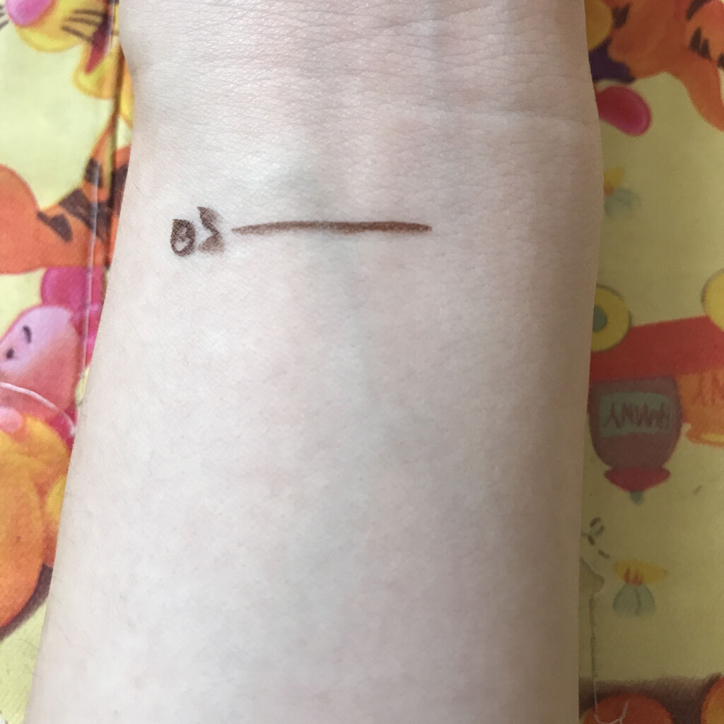 スキルレスライナー/LUMIURGLAS/リキッドアイライナーを使ったクチコミ（2枚目）