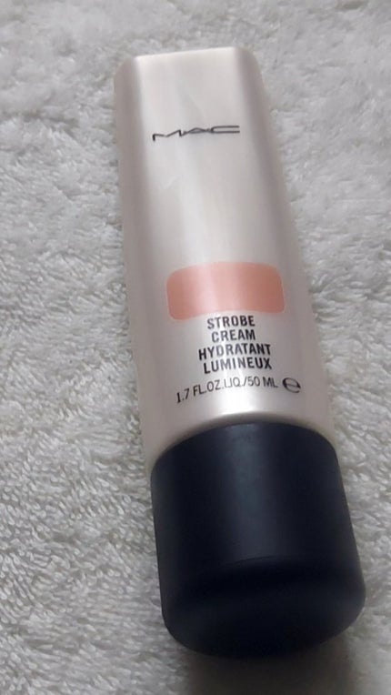 お餅 on LIPS 「発光してるような艶がキレイ‼️しかも、わざとらしくない自然な艶..」(1枚目)