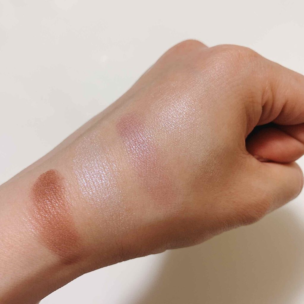 リアルクローズシャドウ/excel/アイシャドウパレットを使ったクチコミ(2枚目)