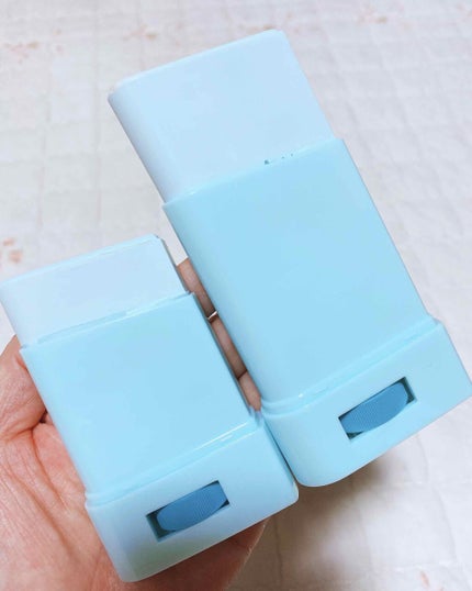 AHC  ナチュラルパーフェクションフレッシュサンスティックのクチコミ「AHC
ナチュラル パーフェクション ダブル
シールド サンスティック
SPF50+PA+++.....」(3枚目)