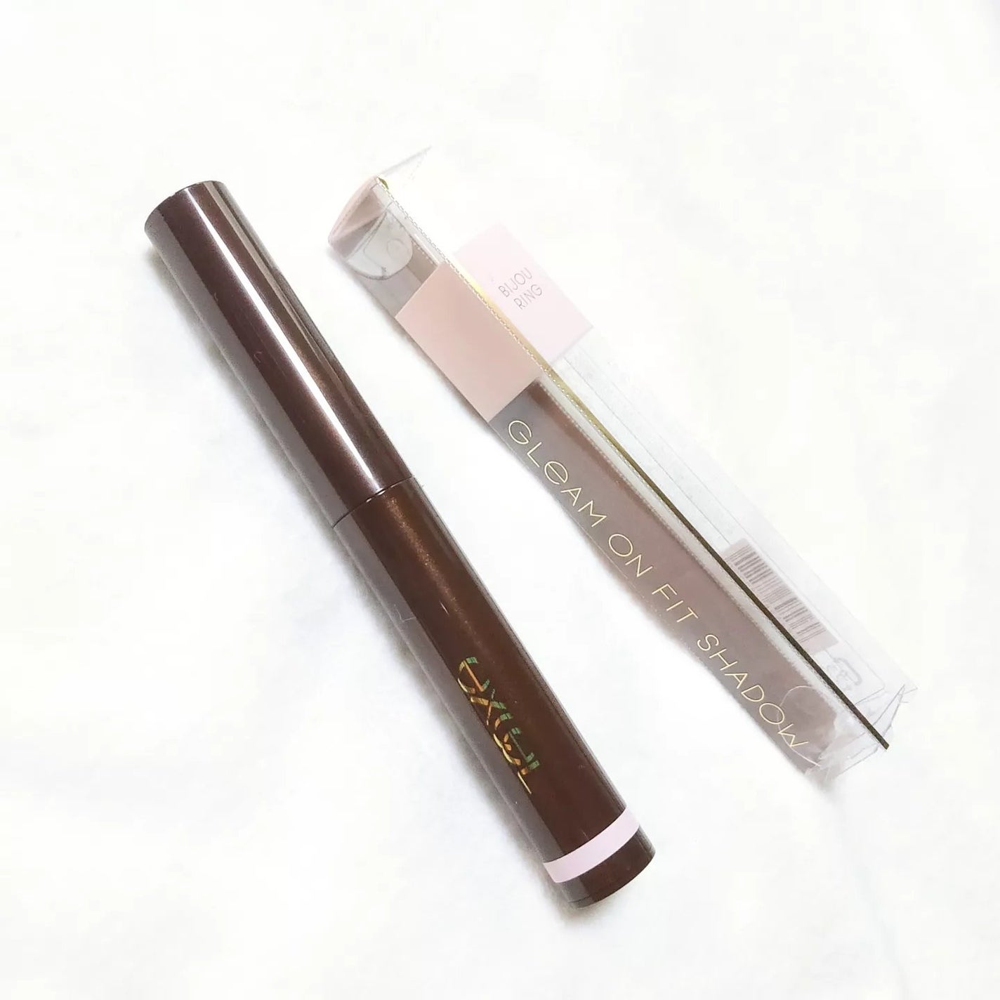 グリームオンフィットシャドウ/excel/スティックアイシャドウを使ったクチコミ(1枚目)