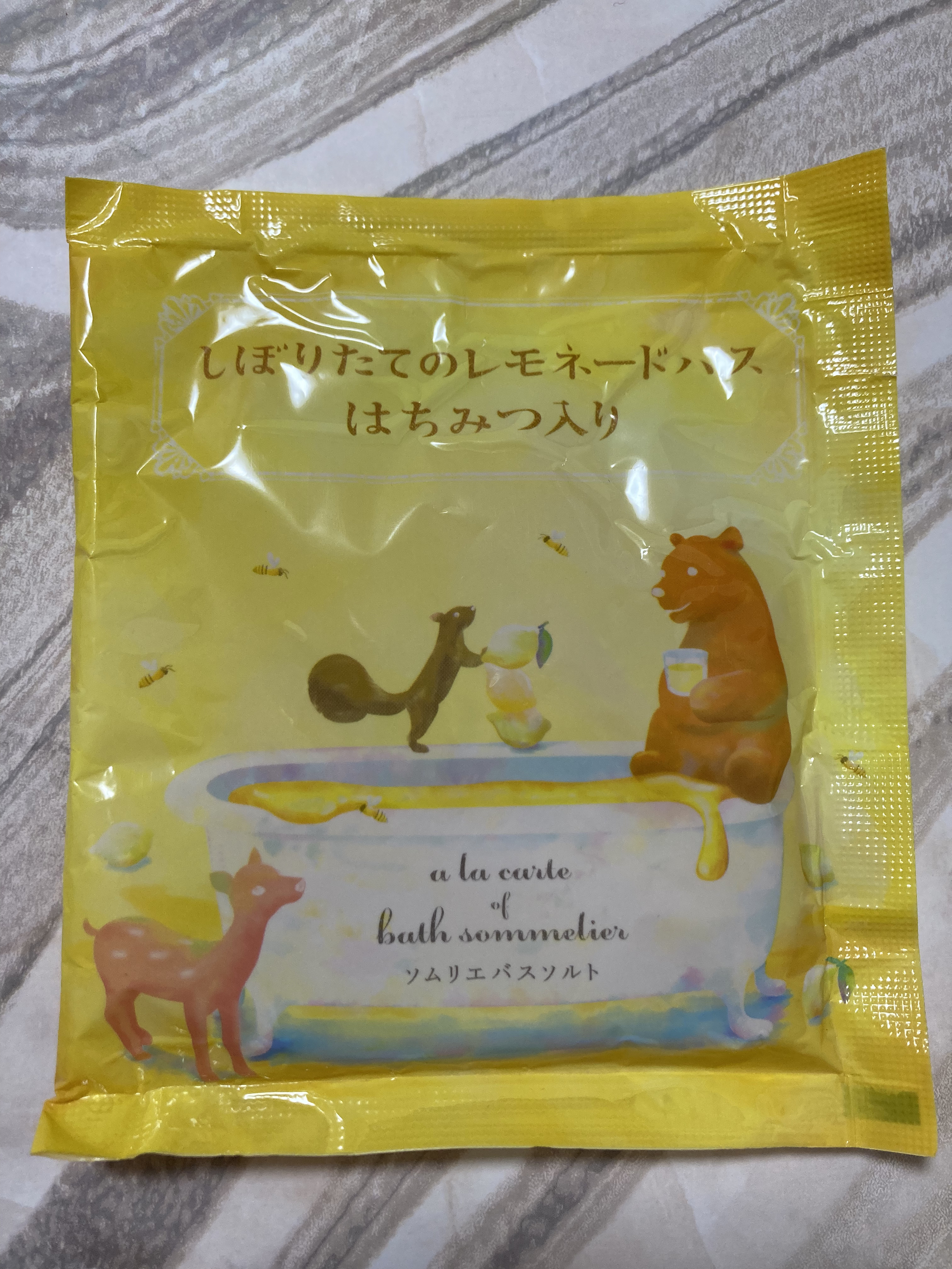ソムリエバスソルト しぼりたてレモネードバスはちみつ入り/charley/無機塩系入浴剤を使ったクチコミ（1枚目）
