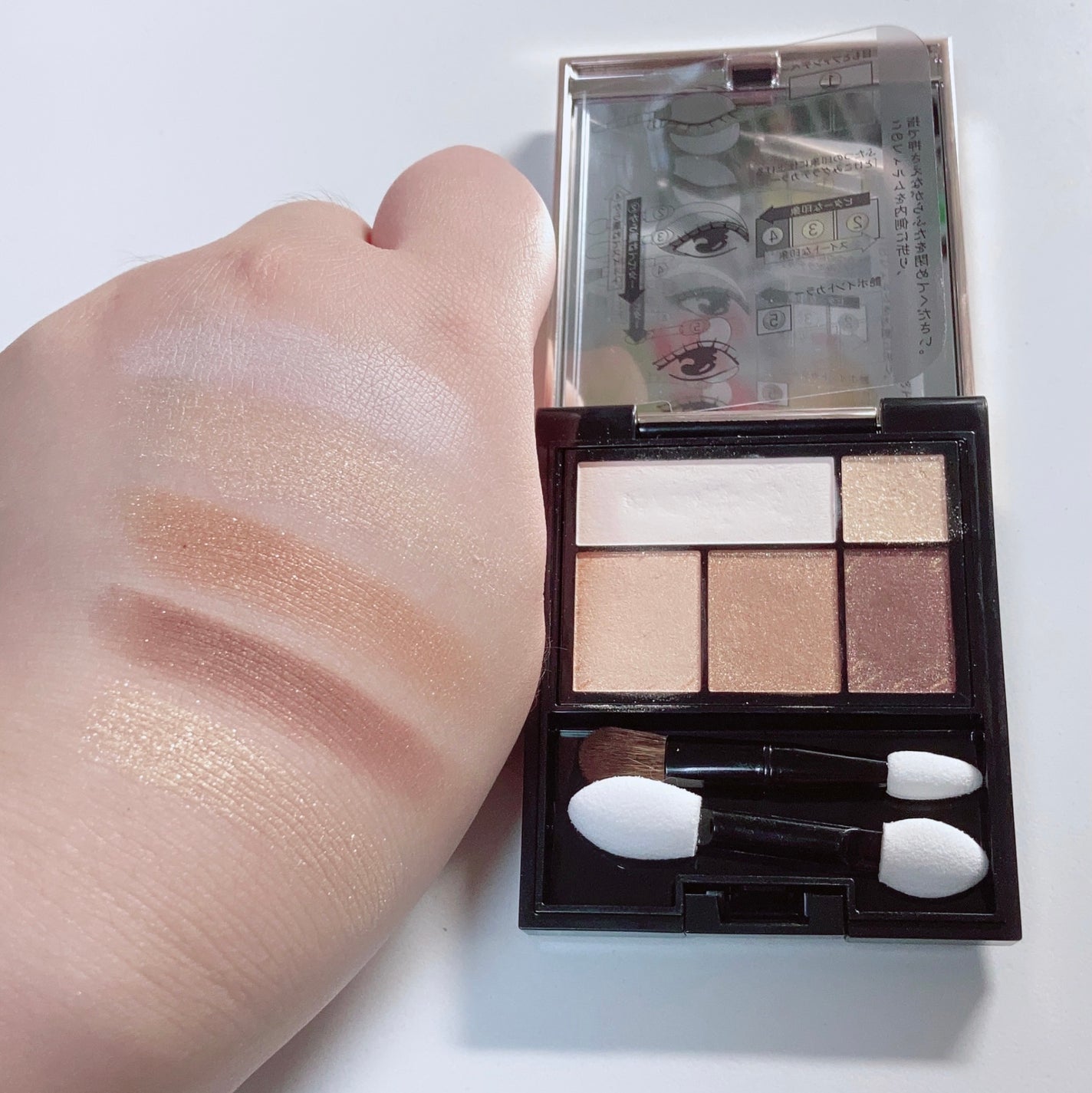 ドラマティックスタイリングアイズ/マキアージュ/アイシャドウパレットを使ったクチコミ(1枚目)