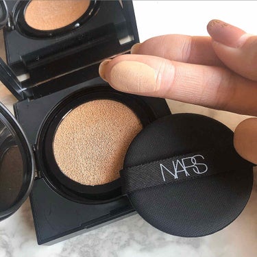 ナチュラルラディアント ロングウェア クッションファンデーション/NARS/クッションファンデーションを使ったクチコミ（2枚目）