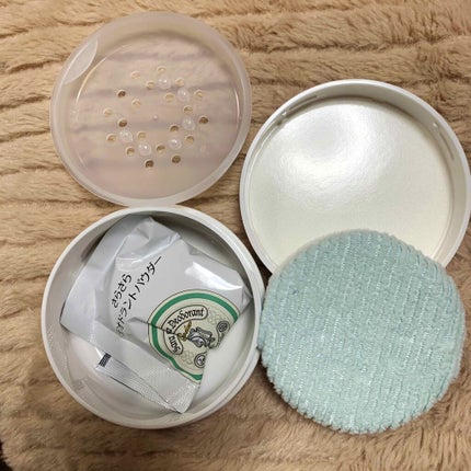 薬用さらさらデオドラントパウダー/デオナチュレ/デオドラント・制汗剤を使ったクチコミ(2枚目)