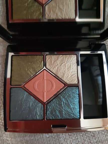 サンク クルール クチュール<バーズ オブ ア フェザー>/Dior/アイシャドウパレットを使ったクチコミ(1枚目)